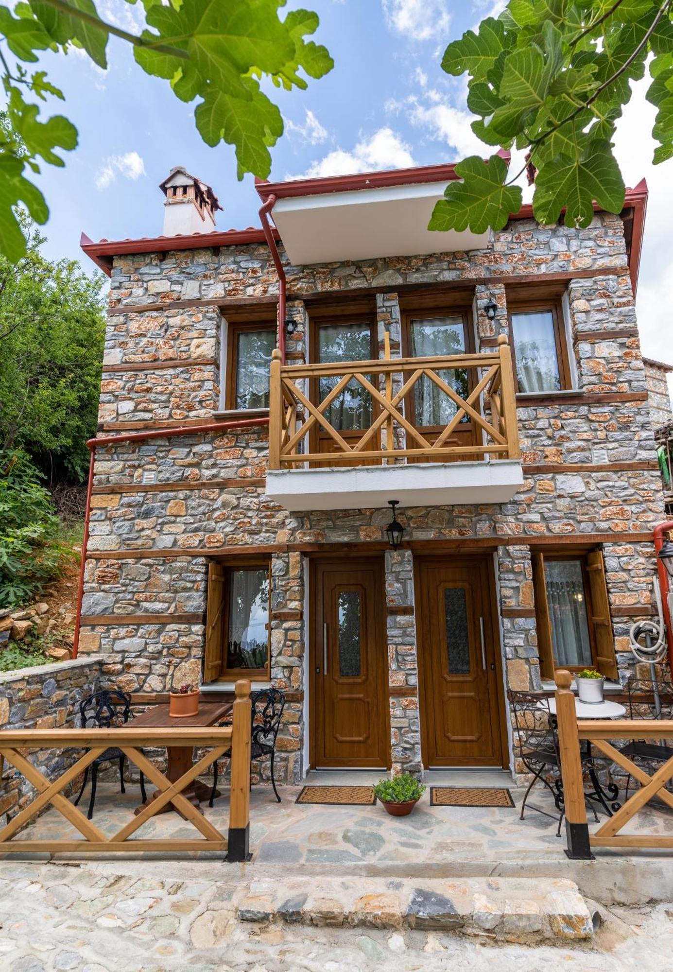 Ξενώνας Τ'Αρχοντικό Palaios Panteleimonas Exterior photo
